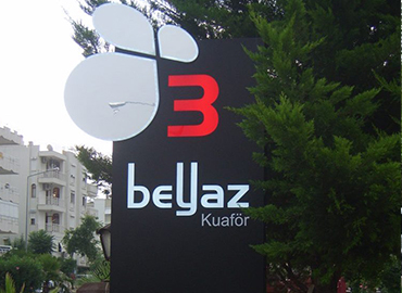 Beyaz Kuaför